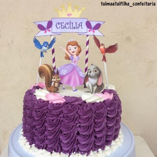 Resultado de imagem para bolo falso quadrado da princesa sofia  Pastel  princesa sofía, Torta princesa sofia, Pastel de cumpleaños princesa