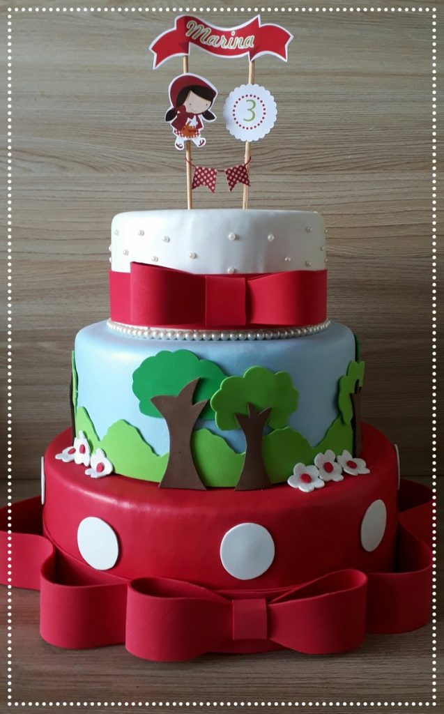 Bolo chapeuzinho vermelho  Decoração de bolo infantil, Bolo de mesversario  simples, Bolo da chapeuzinho vermelho