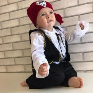 Fantasia de pirata bebê