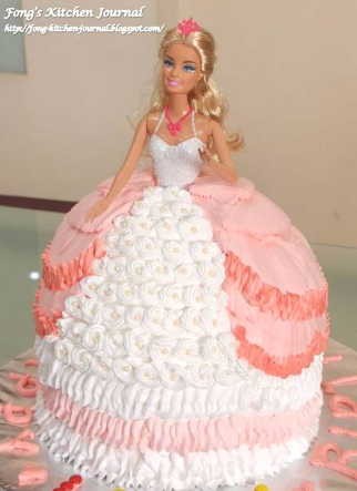 Bolo da Barbie: 80 modelos repletos de estilo e tutoriais muito práticos  Bolo  barbie, Bolo de aniversário da barbie, Festa de aniversário da barbie